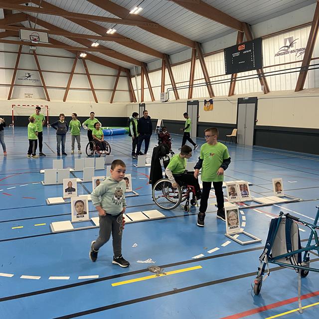 Photo Qui est ce géant